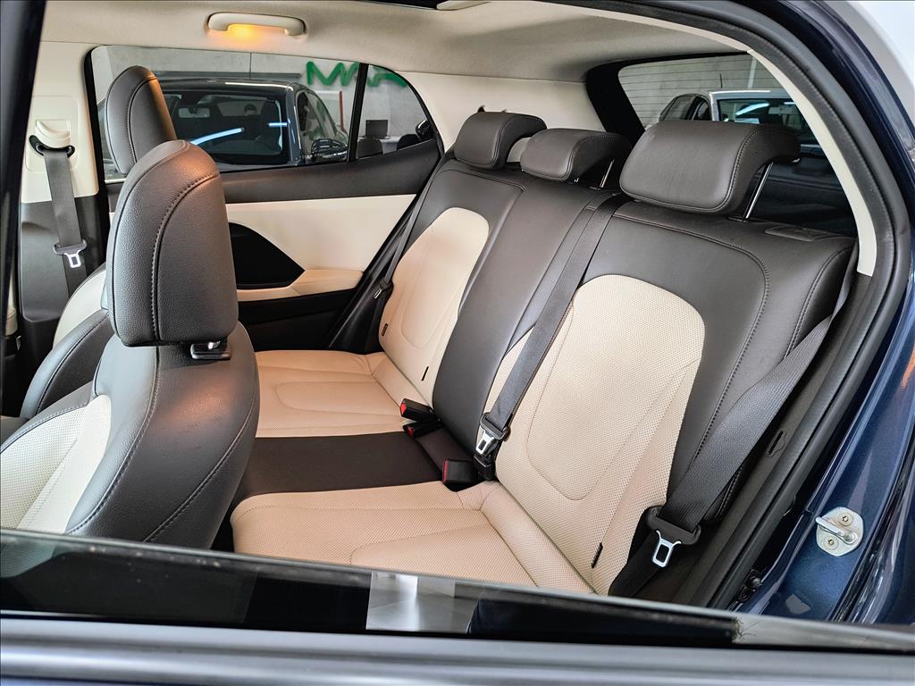 CRETA 2.0 FLEX ULTIMATE AUTOMÁTICO8