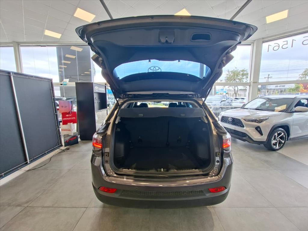 COMPASS 1.3 T270 TURBO FLEX LIMITED AT68
