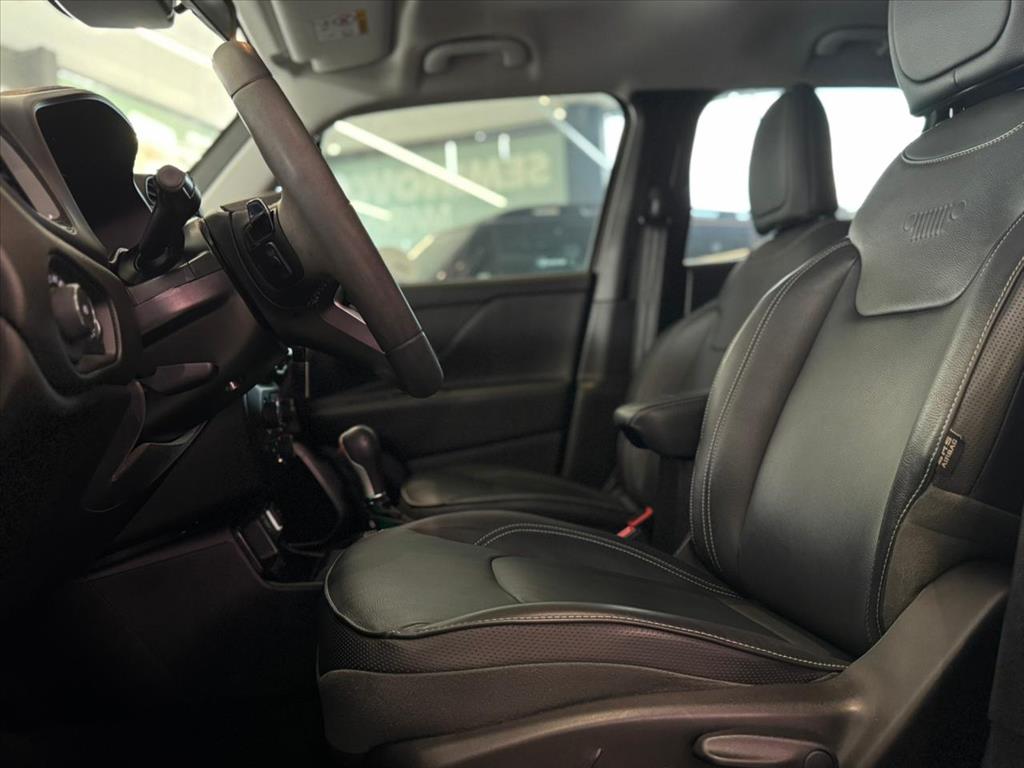 RENEGADE 1.3 T270 TURBO FLEX LONGITUDE AT67