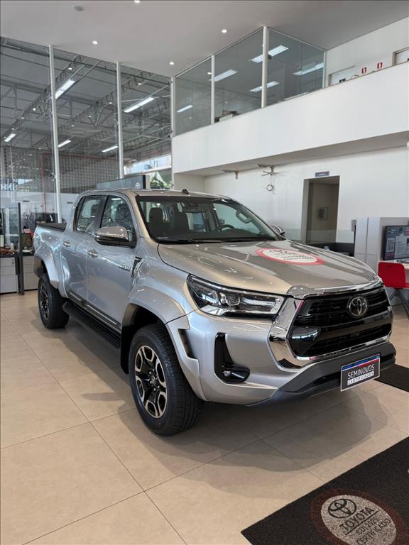 HILUX