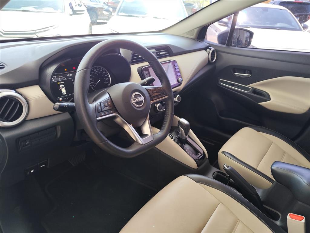 VERSA 1.6 16V FLEX EXCLUSIVE XTRONIC