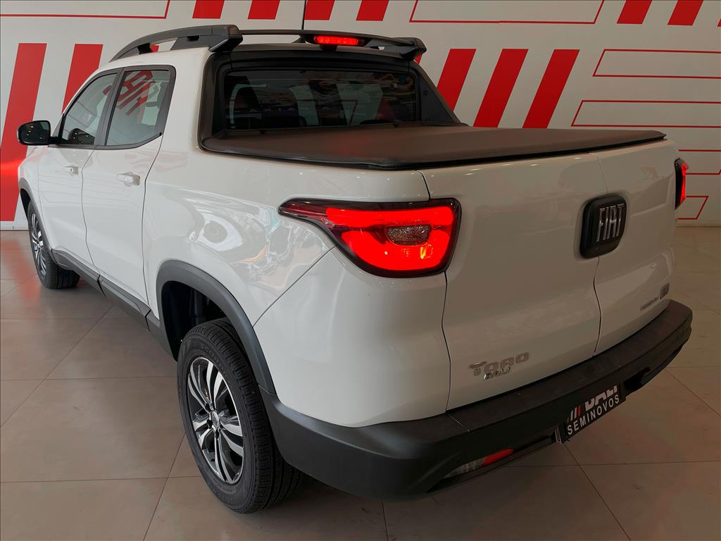 TORO 1.3 TURBO 270 FLEX FREEDOM AT64 TORO 1.3 TURBO 270 FLEX FREEDOM AT64