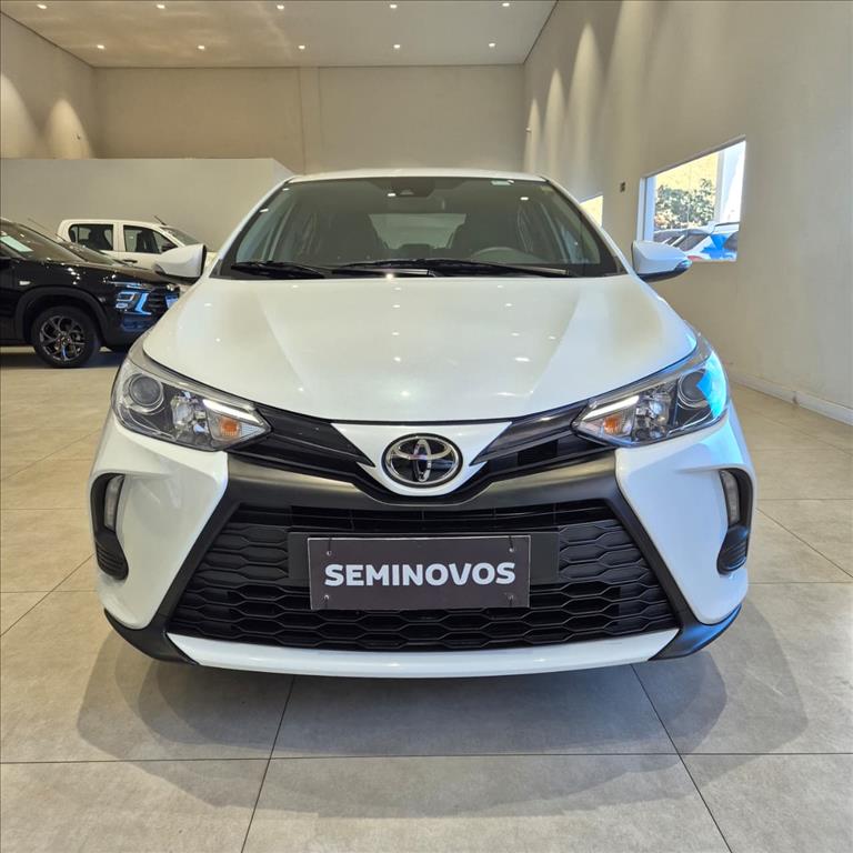 YARIS 1.5 16V FLEX SEDAN XS MULTIDRIVE1