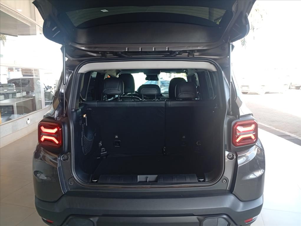 RENEGADE 1.3 T270 TURBO FLEX SPORT AT64