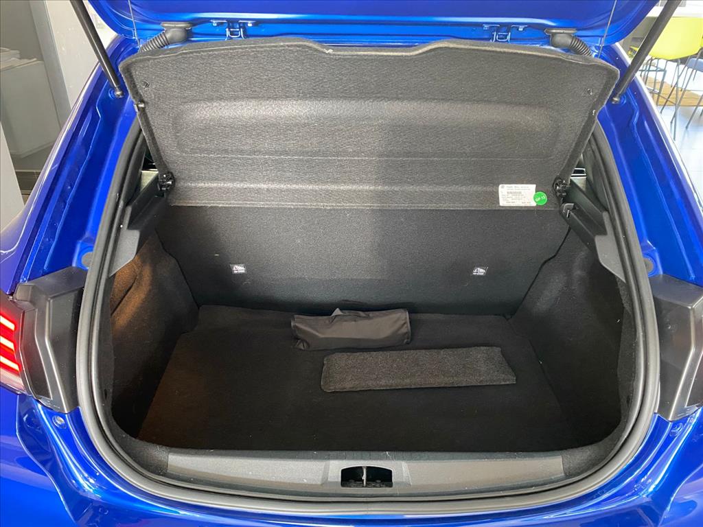 208 1.0 TURBO 200 FLEX ALLURE CVT 208 1.0 TURBO 200 FLEX ALLURE CVT