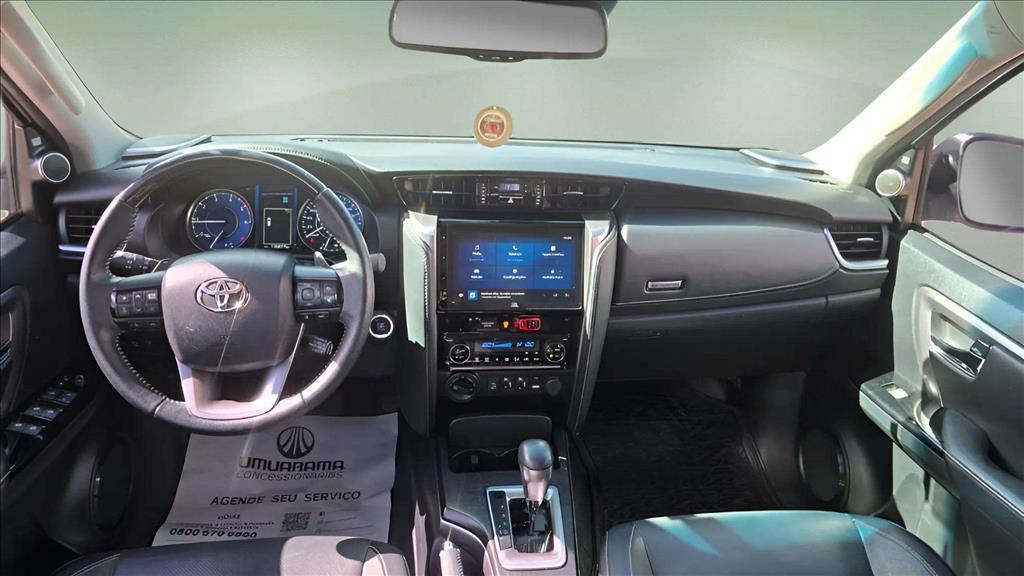 HILUX 2.8 D-4D TURBO DIESEL CD SRX 4X4 AUTOMÁTICO10