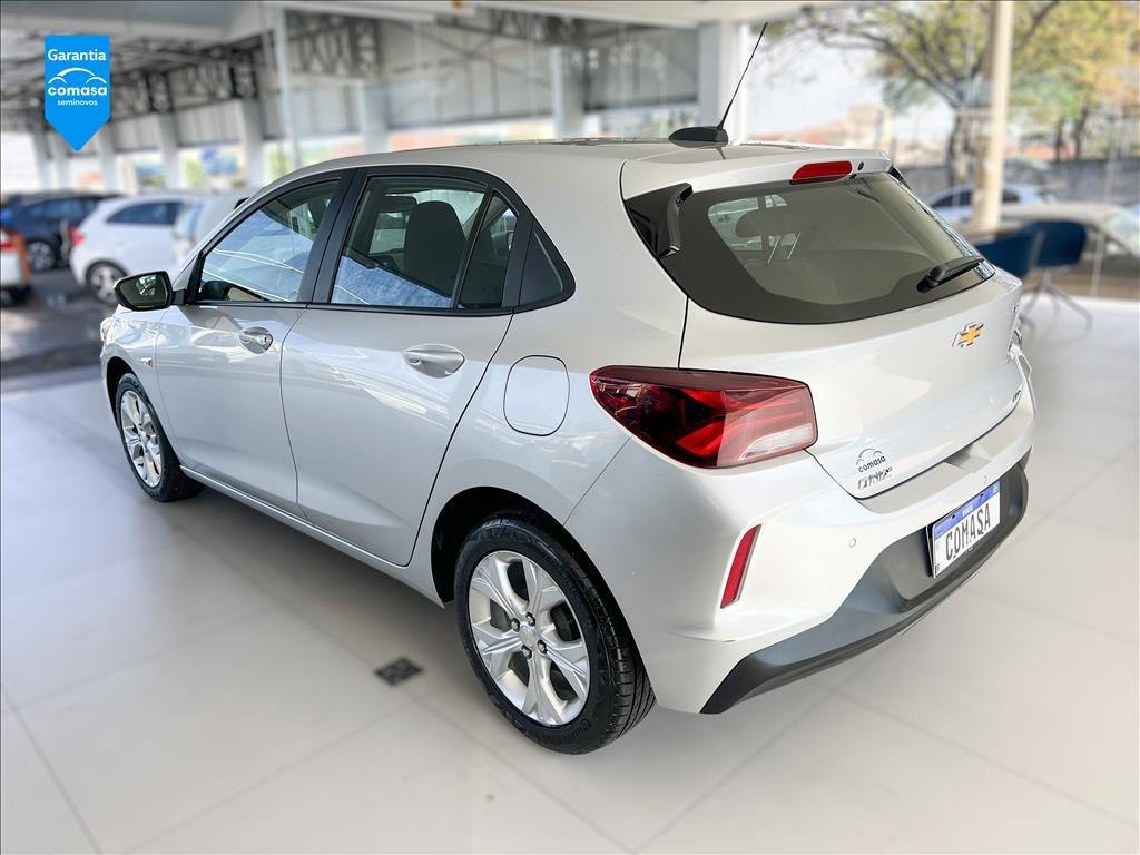 ONIX 1.0 TURBO FLEX LTZ AUTOMÁTICO5