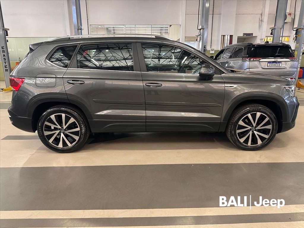 TAOS 1.4 250 TSI TOTAL FLEX HIGHLINE AUTOMÁTICO3