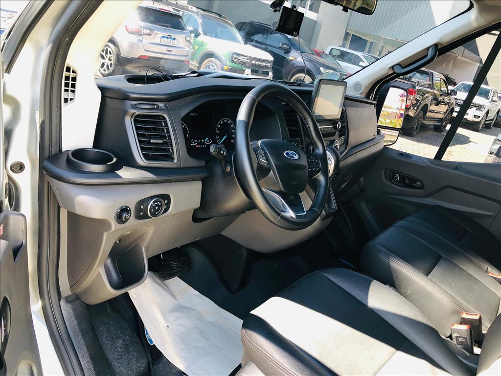 TRANSIT 2.0 ECOBLUE DIESEL MINIBUS 17+1 460E AUTOMÁTICO6