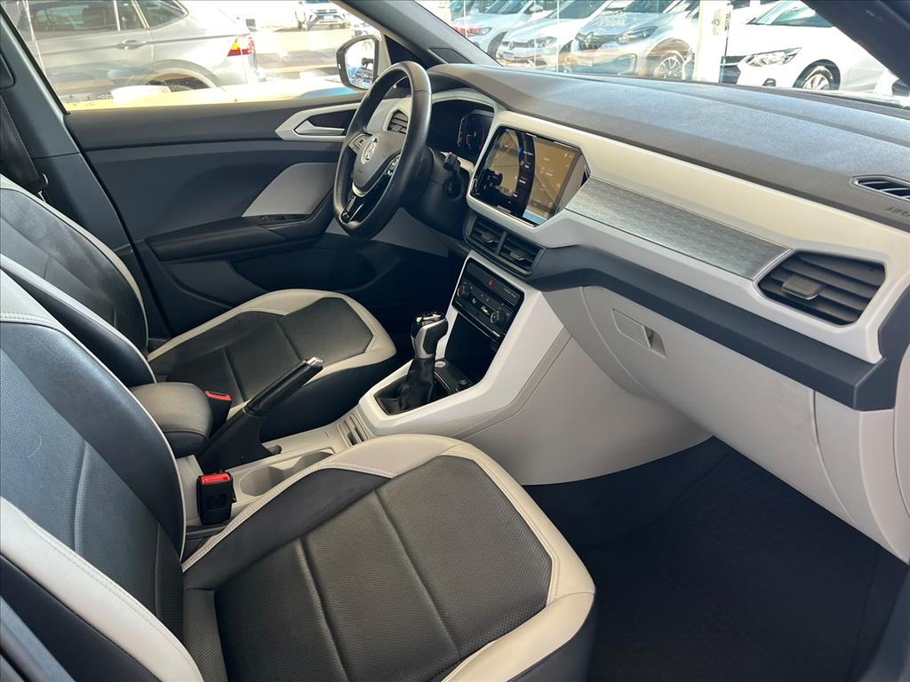 T-CROSS 1.4 250 TSI TOTAL FLEX HIGHLINE AUTOMÁTICO15