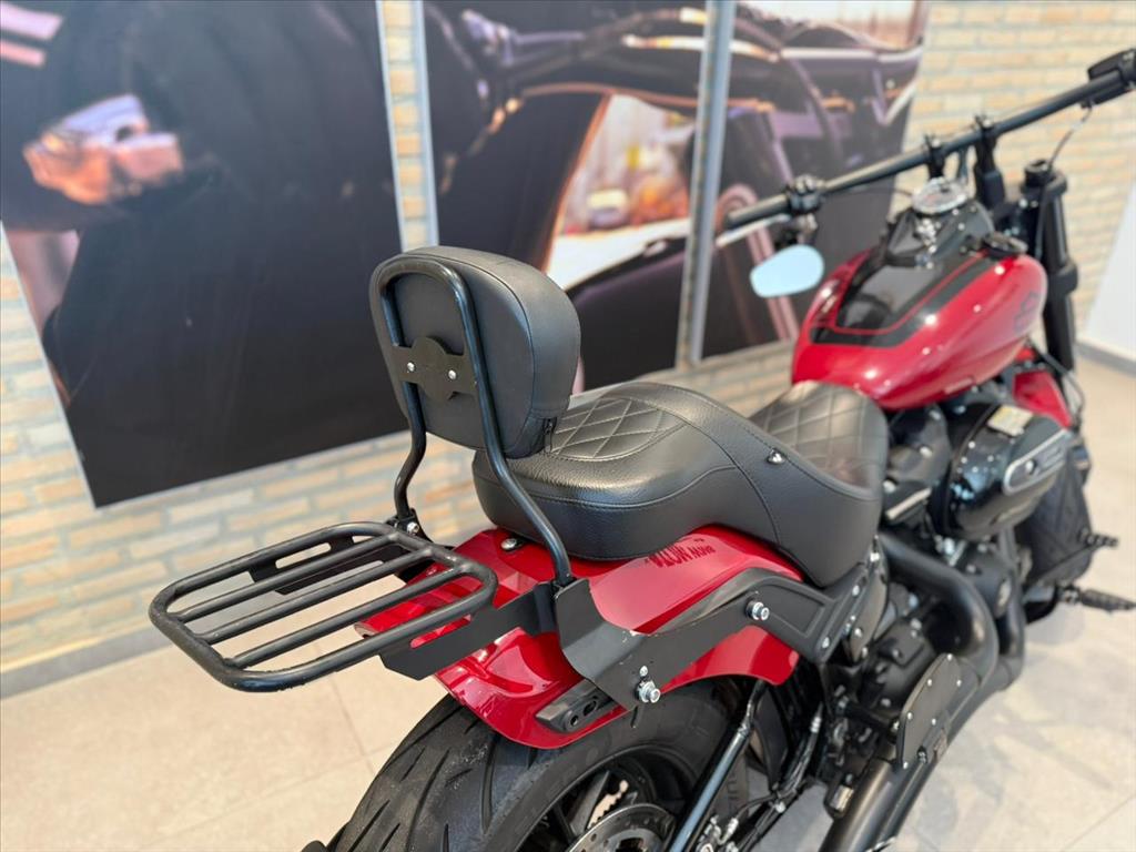HARLEY-DAVIDSON-FAT-SOFTAIL BOB 114
