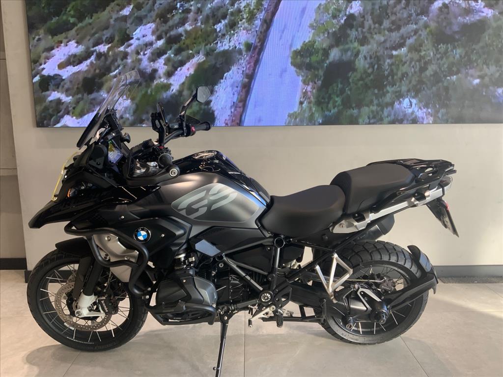 BMW Motorrad-R-1250 GS PREMIUM TRIPLE BLACK