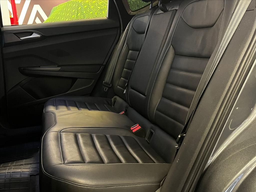 TAOS 1.4 250 TSI TOTAL FLEX HIGHLINE AUTOMÁTICO11