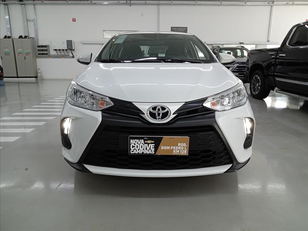 YARIS 1.5 16V FLEX SEDAN XL LIVE MULTIDRIVE2