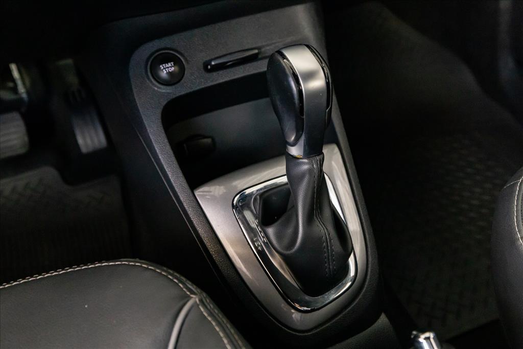 Renault-CAPTUR-1.6 16V SCE FLEX BOSE X-TRONIC