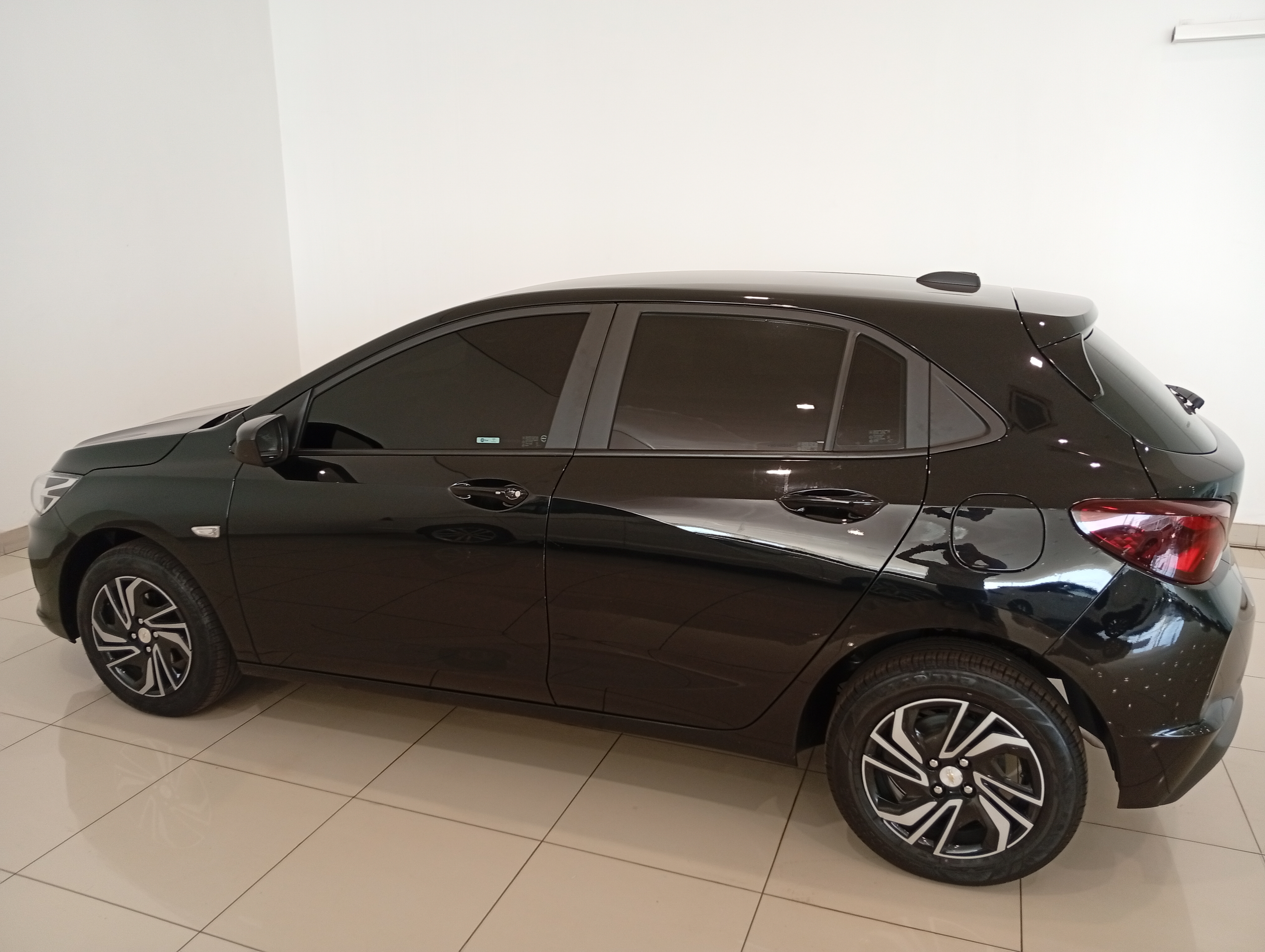 Chevrolet Onix 1.0 Flex LT Manual - foto 6