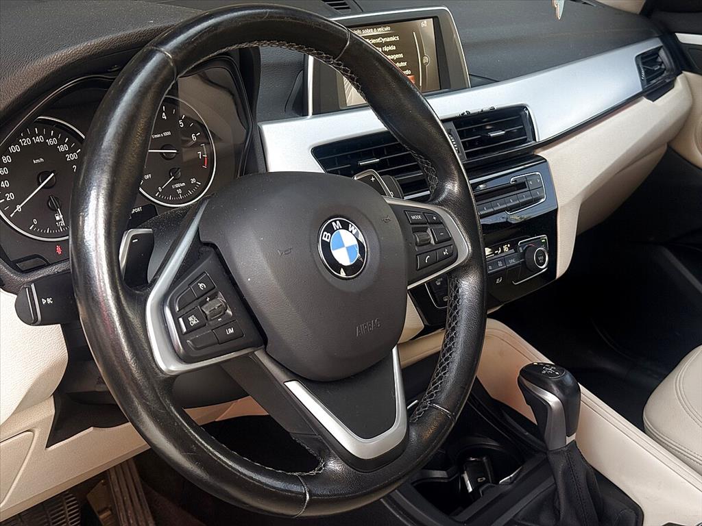 BMW X1 - 2.0 16V TURBO ACTIVEFLEX SDRIVE20I 4P AUTOMÁTICO