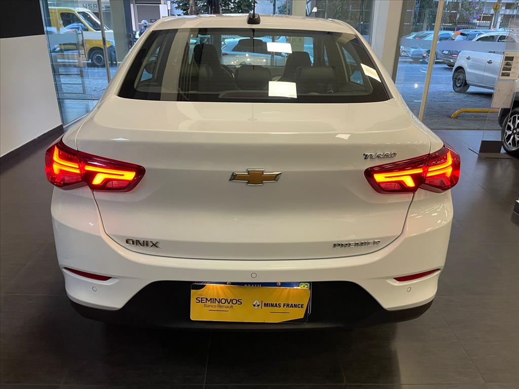 ONIX PLUS 1.0 TURBO FLEX PREMIER AUTOMÁTICO