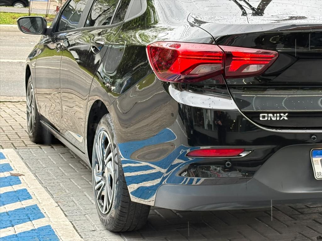 ONIX PLUS 1.0 TURBO FLEX LT AUTOMÁTICO18
