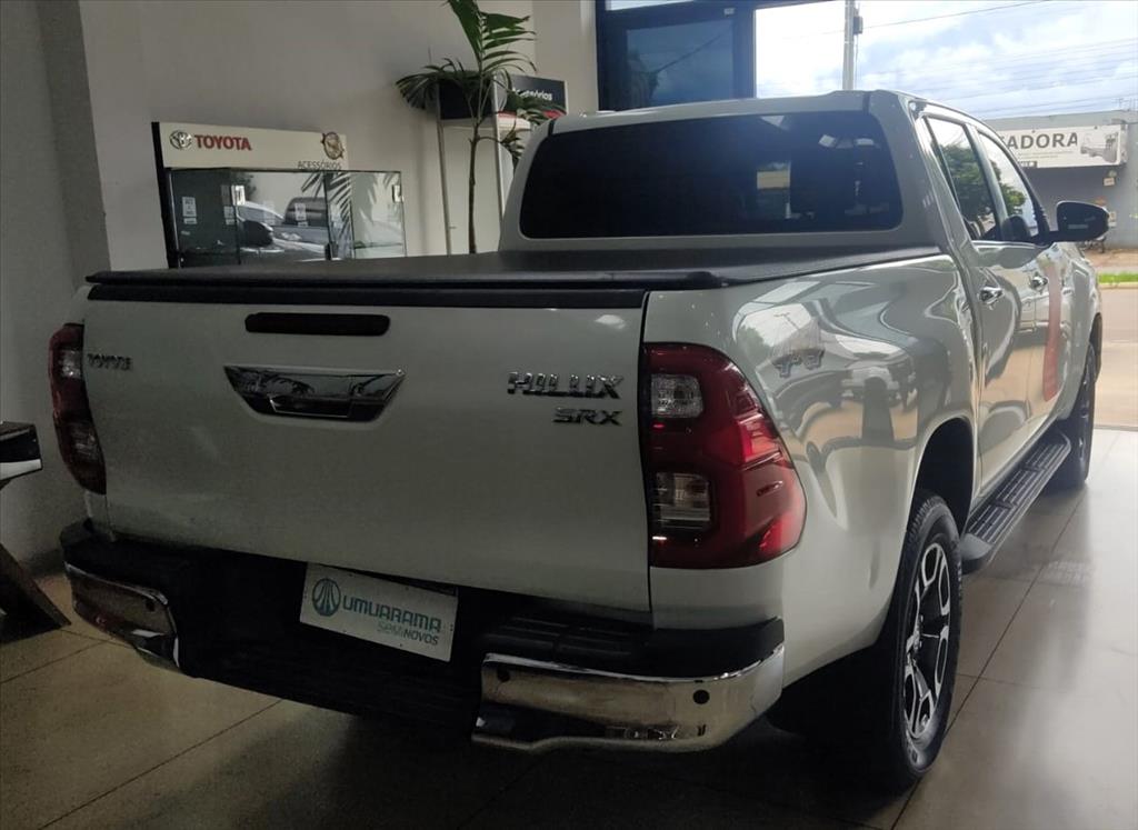 HILUX 2.8 D-4D TURBO DIESEL CD SRX 4X4 AUTOMÁTICO3