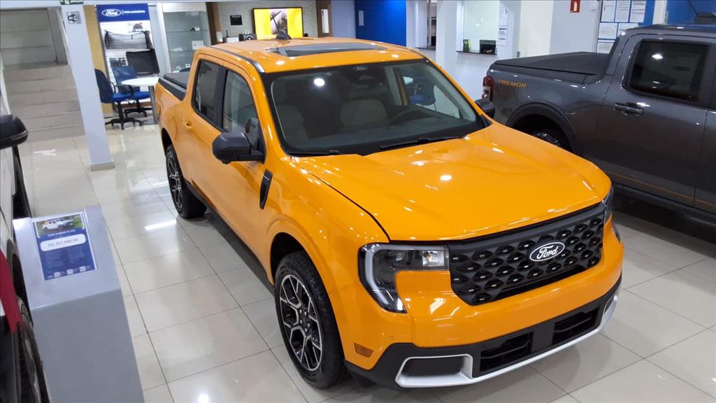 Ford-MAVERICK-2.5 HYBRID LARIAT e-CVT