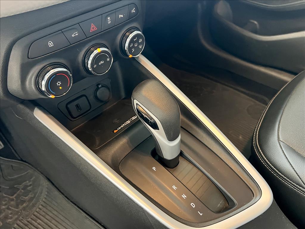ONIX PLUS 1.0 TURBO FLEX PREMIER AUTOMÁTICO