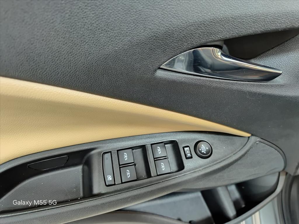 ONIX 1.0 TURBO FLEX PREMIER AUTOMÁTICO10