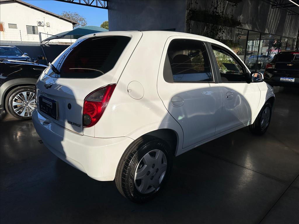 CELTA 1.0 MPFI LT 8V FLEX 4P MANUAL11