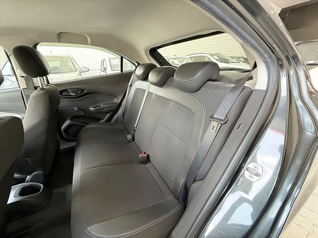 Chevrolet Onix - 1.0 MPFI LT 8V FLEX 4P MANUAL