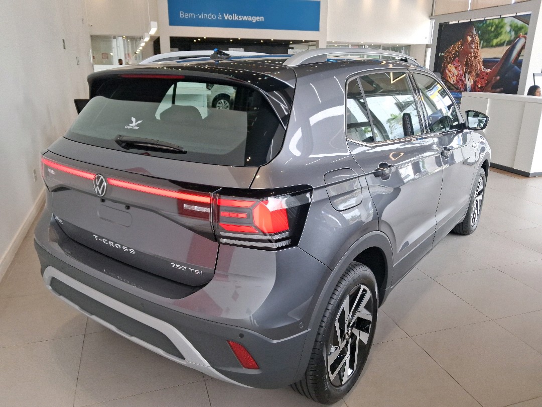 T-CROSS 1.4 250 TSI TOTAL FLEX HIGHLINE AUTOMÁTICO3