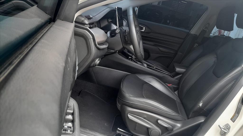 Jeep-COMPASS-1.3 T270 TURBO FLEX LONGITUDE AT6