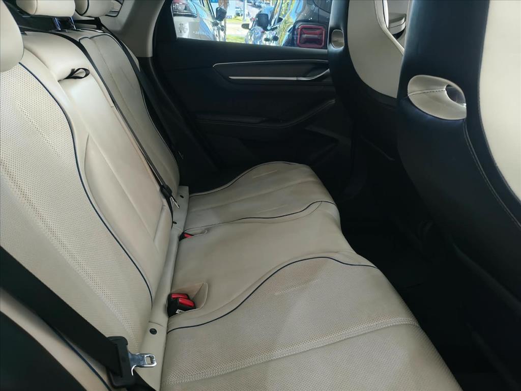 KING 1.5 DM-I PHEV GS AUTOMÁTICO9