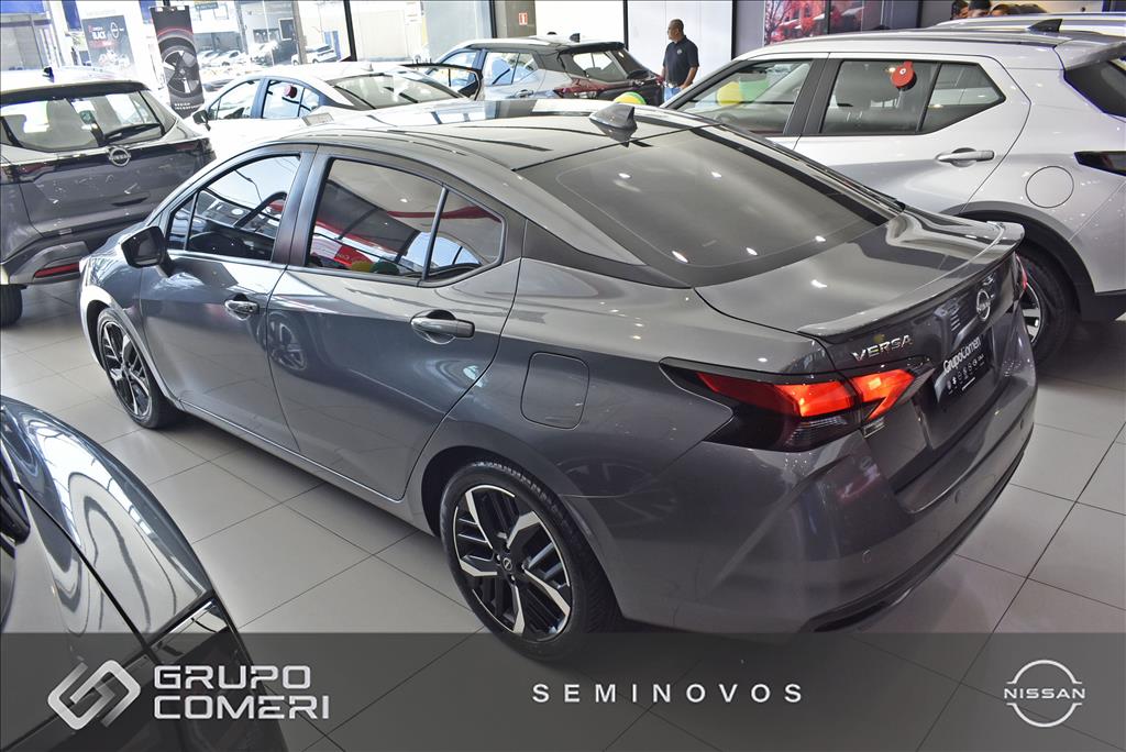 VERSA 1.6 16V FLEX EXCLUSIVE XTRONIC1