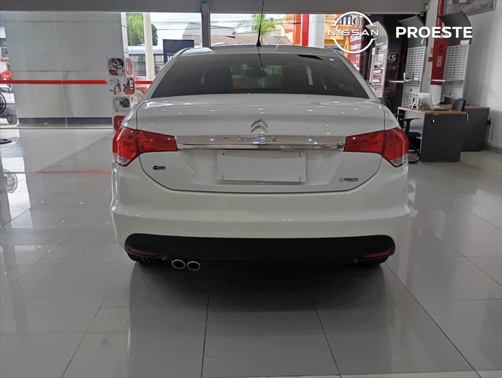 C4 LOUNGE 1.6 EXCLUSIVE 16V TURBO FLEX 4P AUTOMÁTICO1