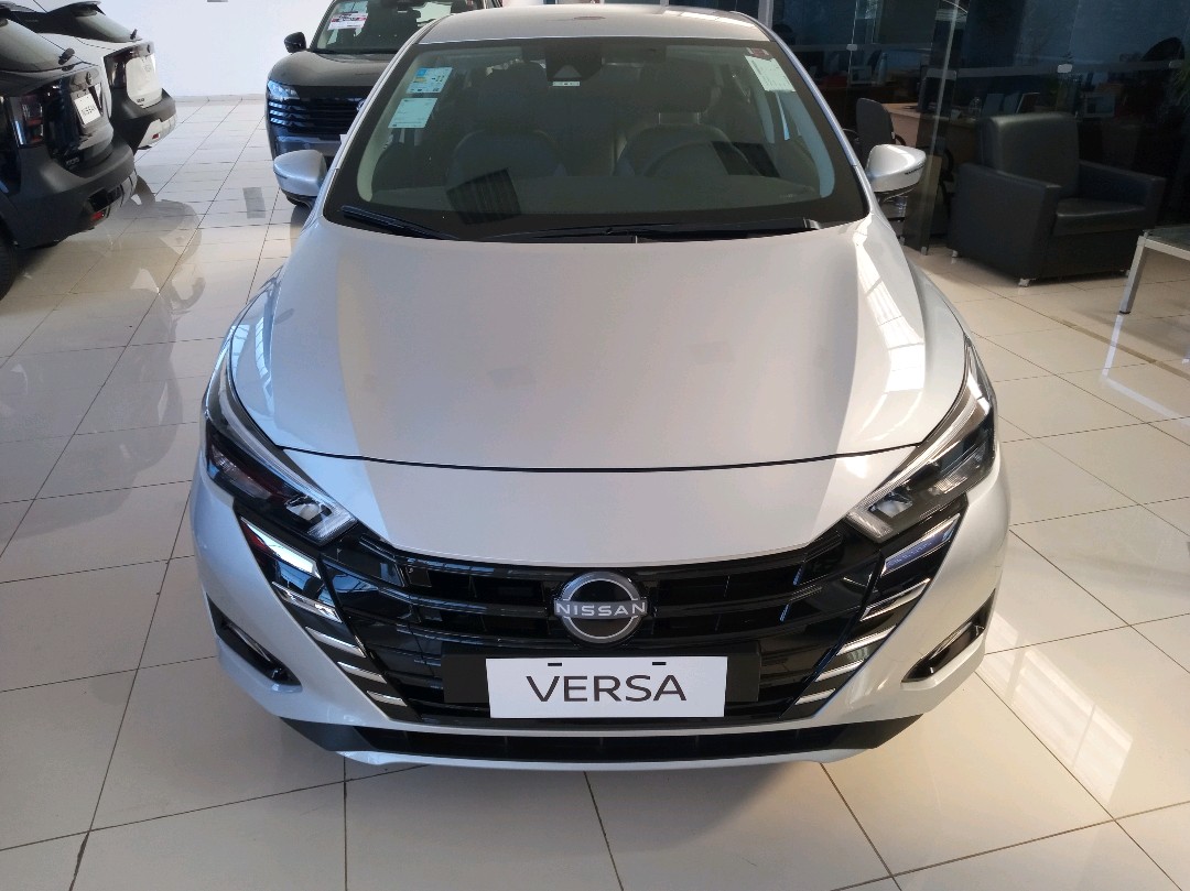 VERSA 1.6 16V FLEX EXCLUSIVE XTRONIC2