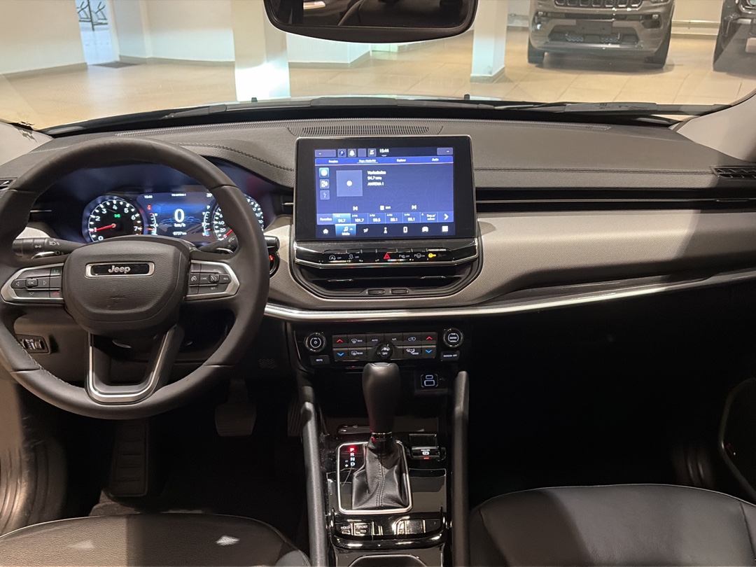 COMPASS 1.3 T270 TURBO FLEX LONGITUDE AT611