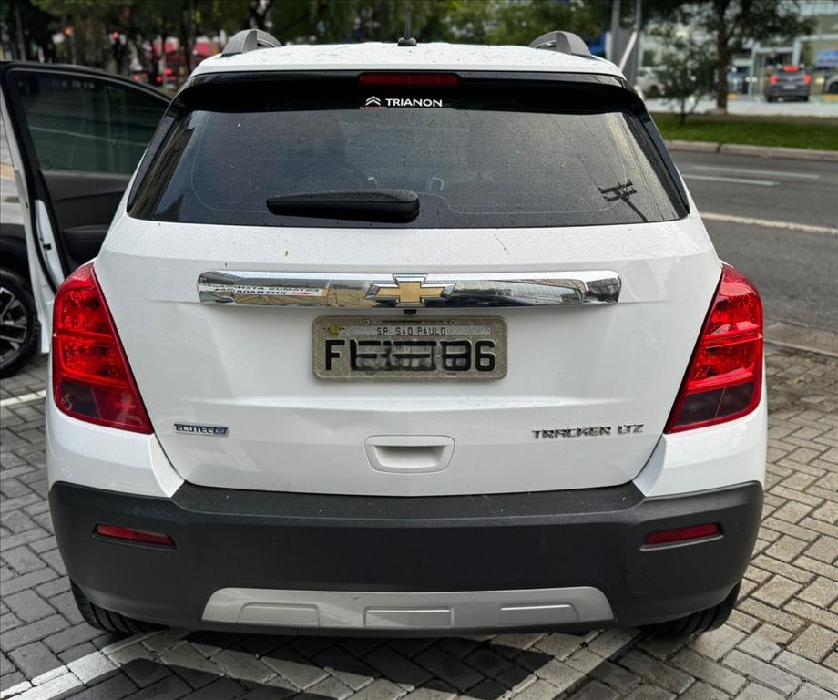 TRACKER 1.8 MPFI LTZ 4X2 16V FLEX 4P AUTOMÁTICO8