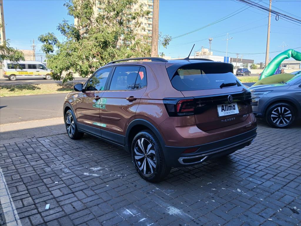 T-CROSS 1.0 200 TSI TOTAL FLEX COMFORTLINE AUTOMÁTICO10