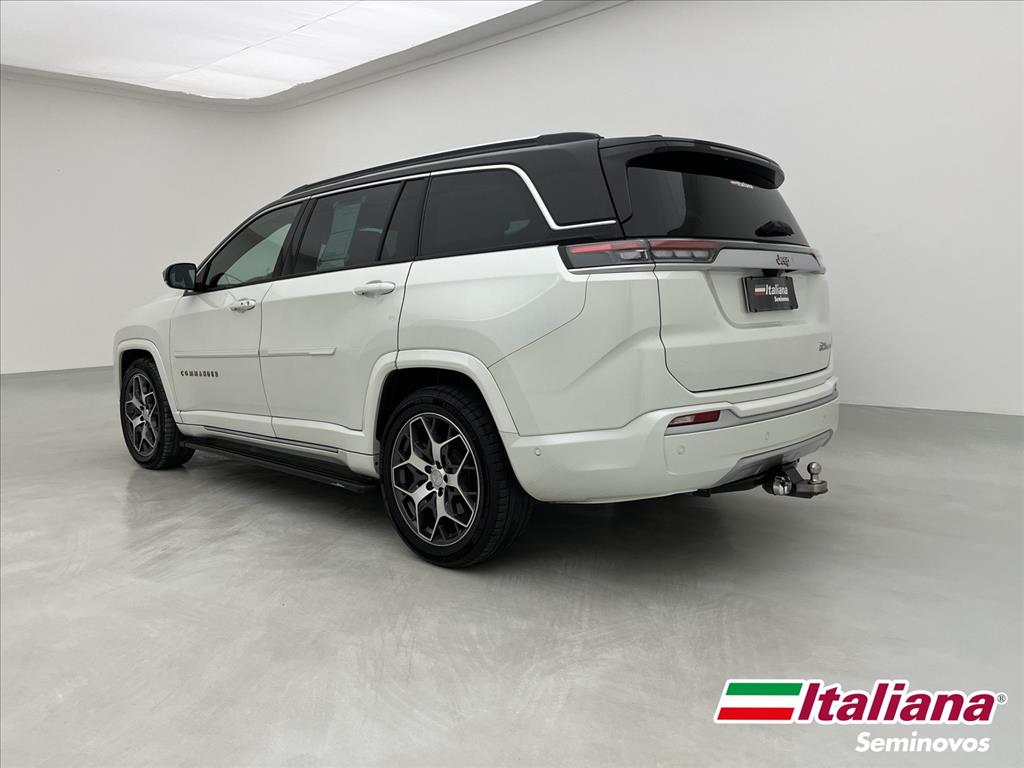 COMMANDER 1.3 T270 TURBO FLEX OVERLAND AT62