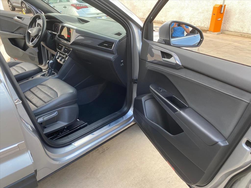 TAOS 1.4 250 TSI TOTAL FLEX HIGHLINE AUTOMÁTICO9