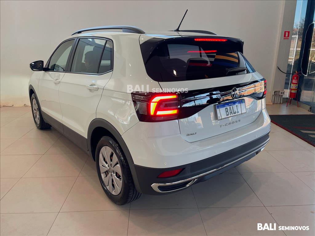 T-CROSS 1.0 200 TSI TOTAL FLEX SENSE AUTOMÁTICO5