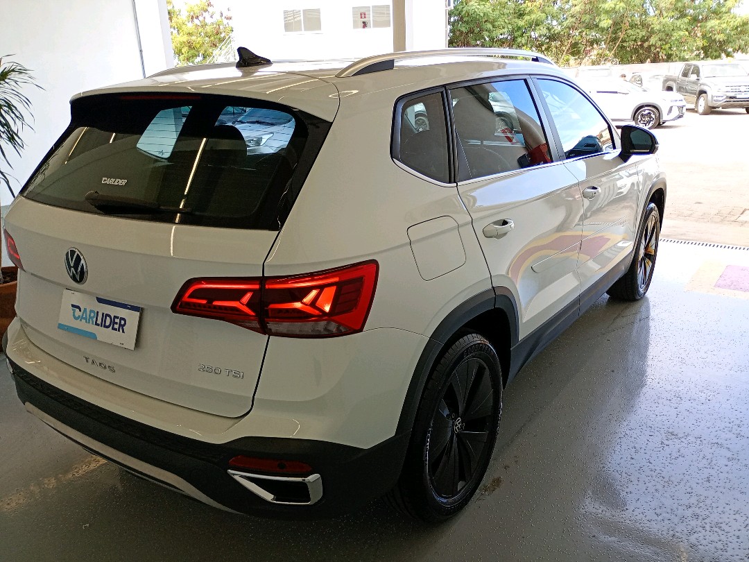 TAOS 1.4 250 TSI TOTAL FLEX HIGHLINE AUTOMÁTICO7