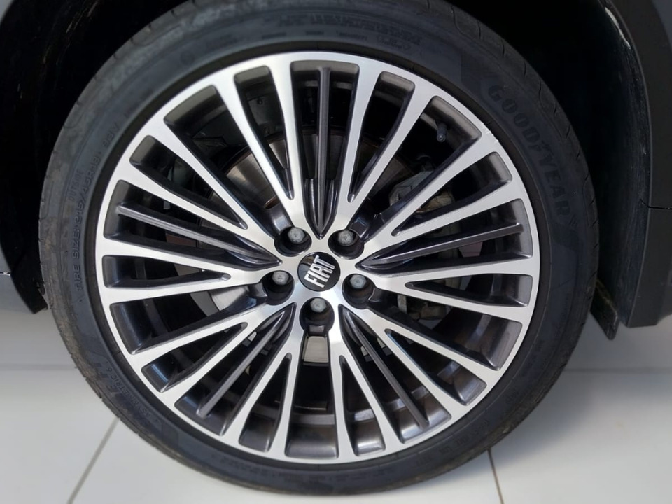 FASTBACK 1.3 TURBO 270 FLEX LIMITED EDITION AT67