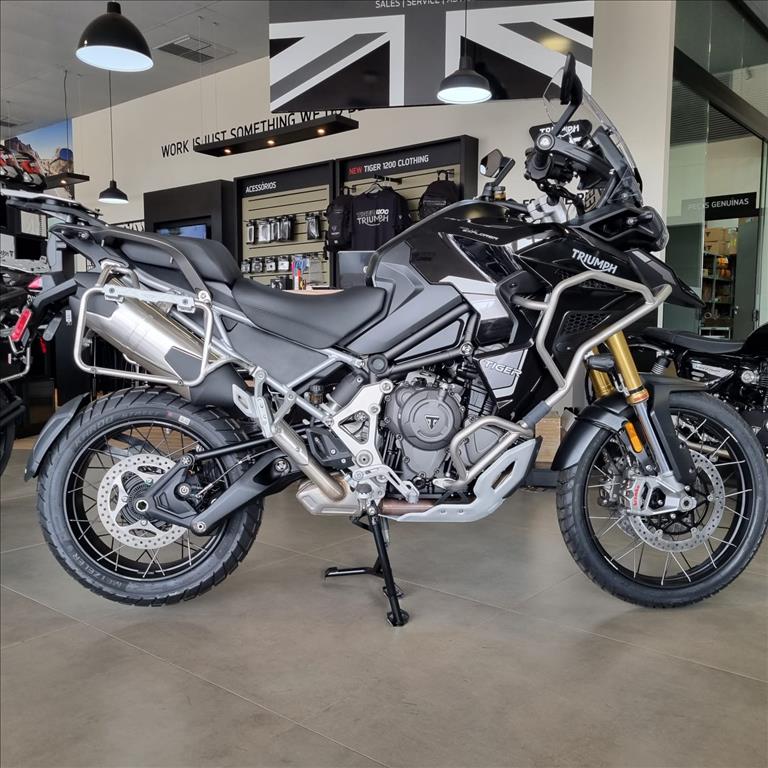 TRIUMPH-TIGER-1200 RALLY EXPLORER
