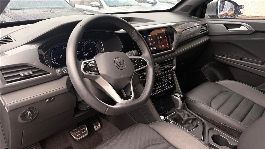 TAOS 1.4 250 TSI TOTAL FLEX HIGHLINE AUTOMÁTICO9