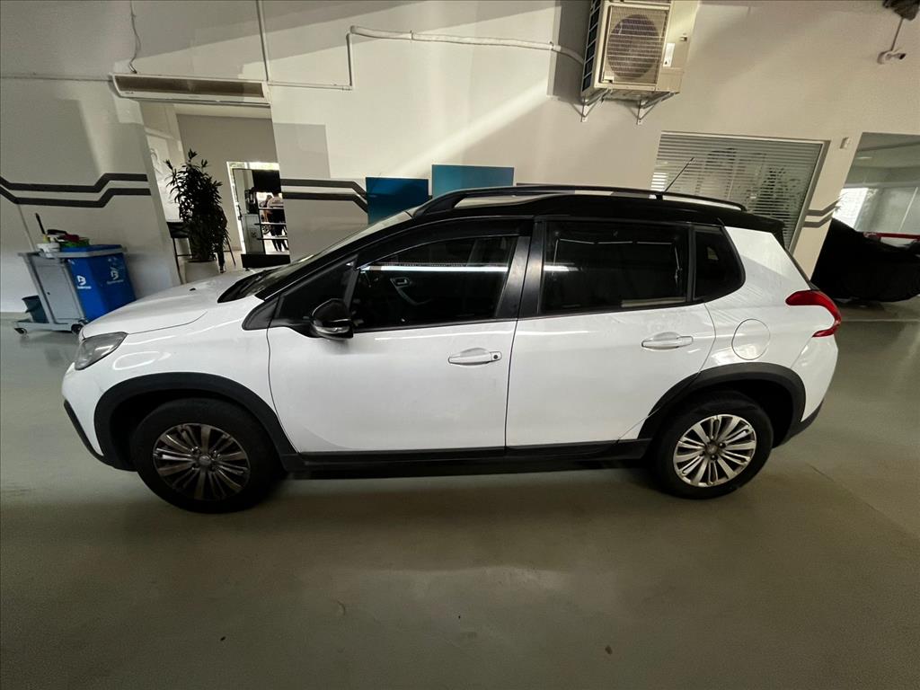 2008 1.6 16V FLEX ALLURE 4P AUTOMÁTICO3
