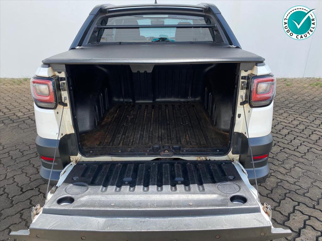 STRADA 1.0 TURBO 200 FLEX ULTRA CD CVT6