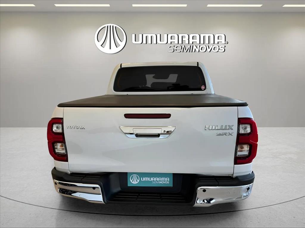 HILUX 2.8 D-4D TURBO DIESEL CD SRX 4X4 AUTOMÁTICO6