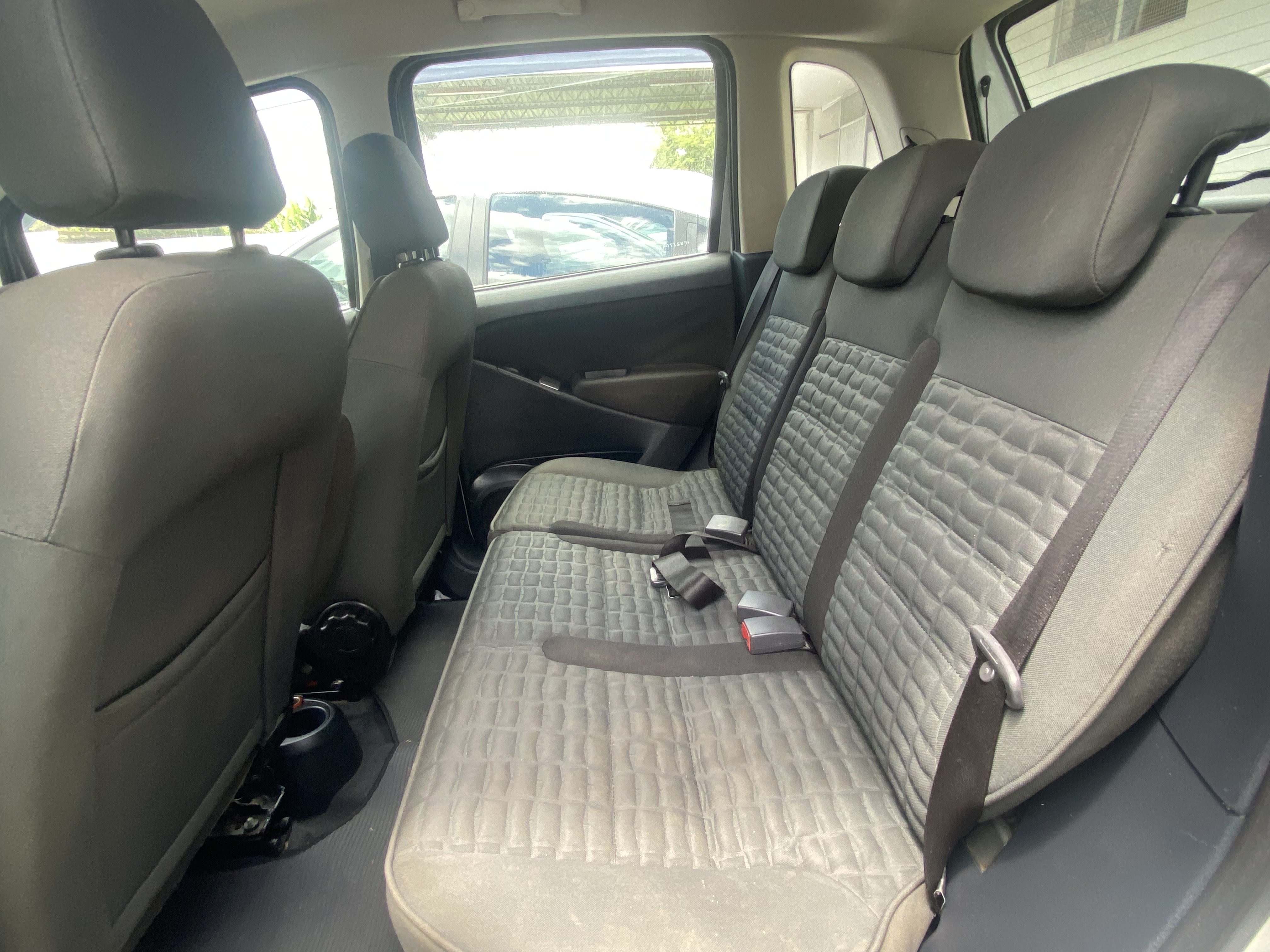 IDEA 1.8 MPI ADVENTURE 16V FLEX 4P MANUAL12