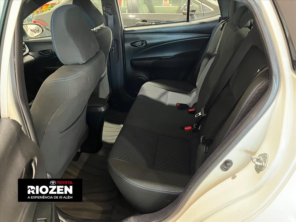 YARIS 1.3 16V FLEX XL LIVE MULTIDRIVE12
